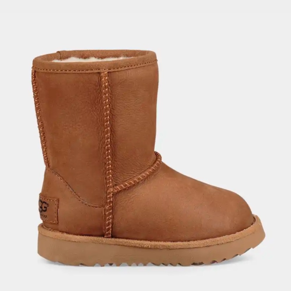 UGG Classic II Weather Short (10T)